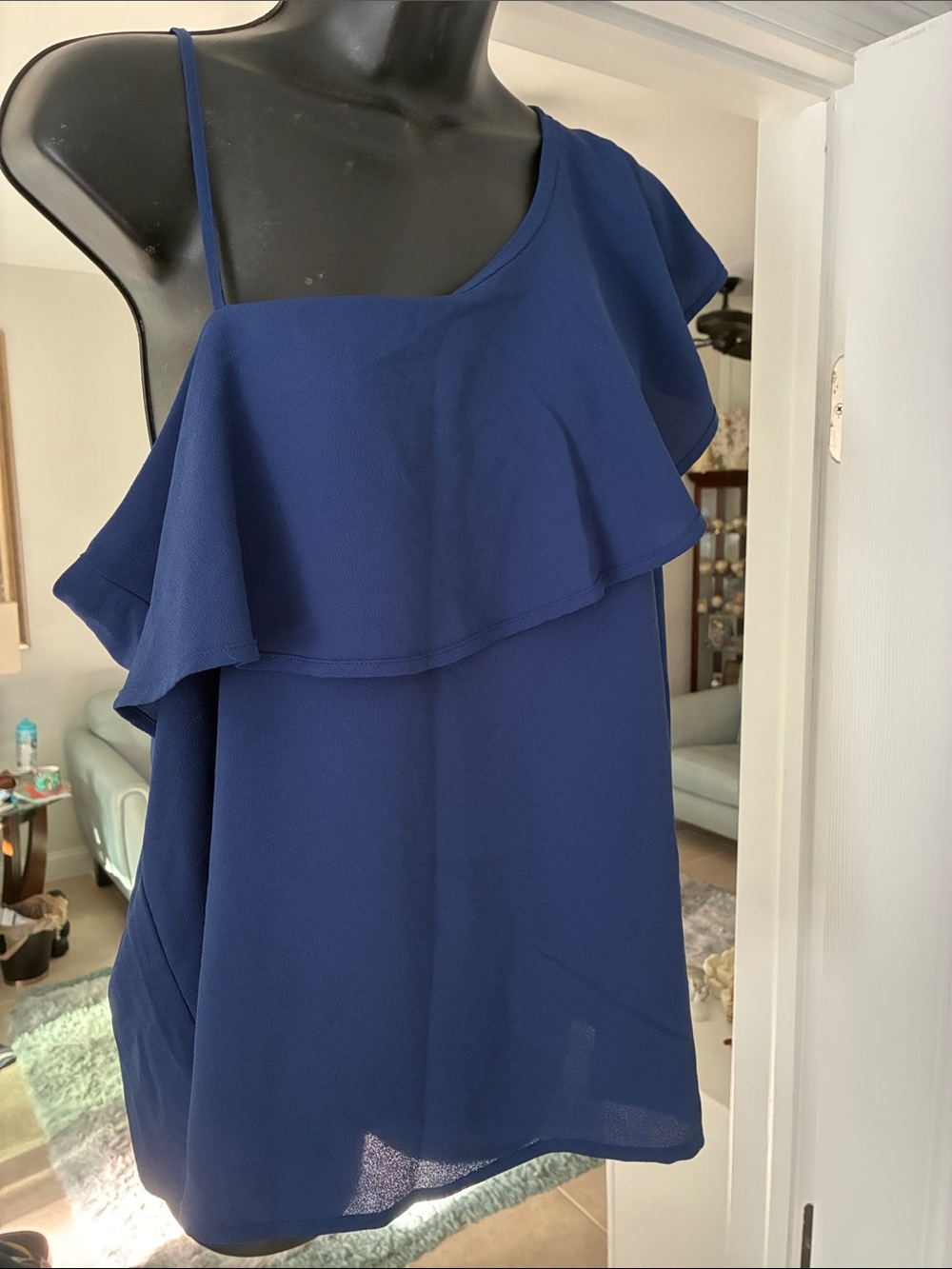 Charlie Paige One-Shoulder Ruffle Cami - Blue NWT. Size XL